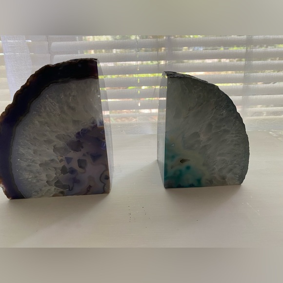 Natural Geode Bookends. Paperweights. Purple or blue agate pieces. Brazilian - Picture 8 of 16